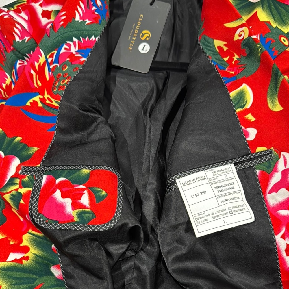 Floral Red Blazer - Picture 6 of 11